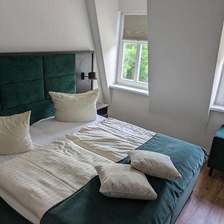 Seehotel Ecktannen Waren  Eksteriør bilde
