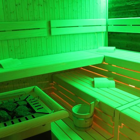 Seehotel Ecktannen Waren  Eksteriør bilde