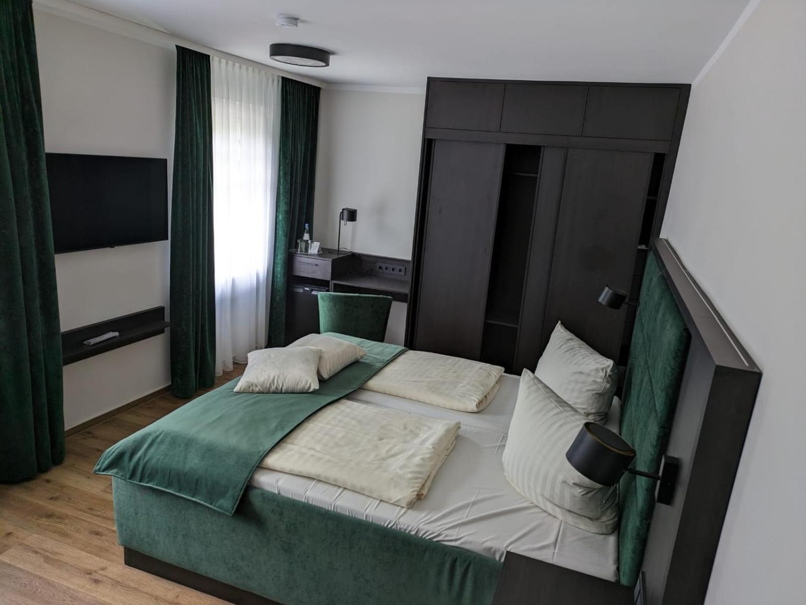 Seehotel Ecktannen Waren  Eksteriør bilde